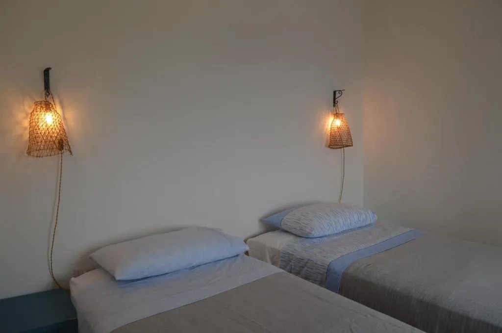 Camera con due letti singoli a Villa Mare Blu a Gagliano del Capo
